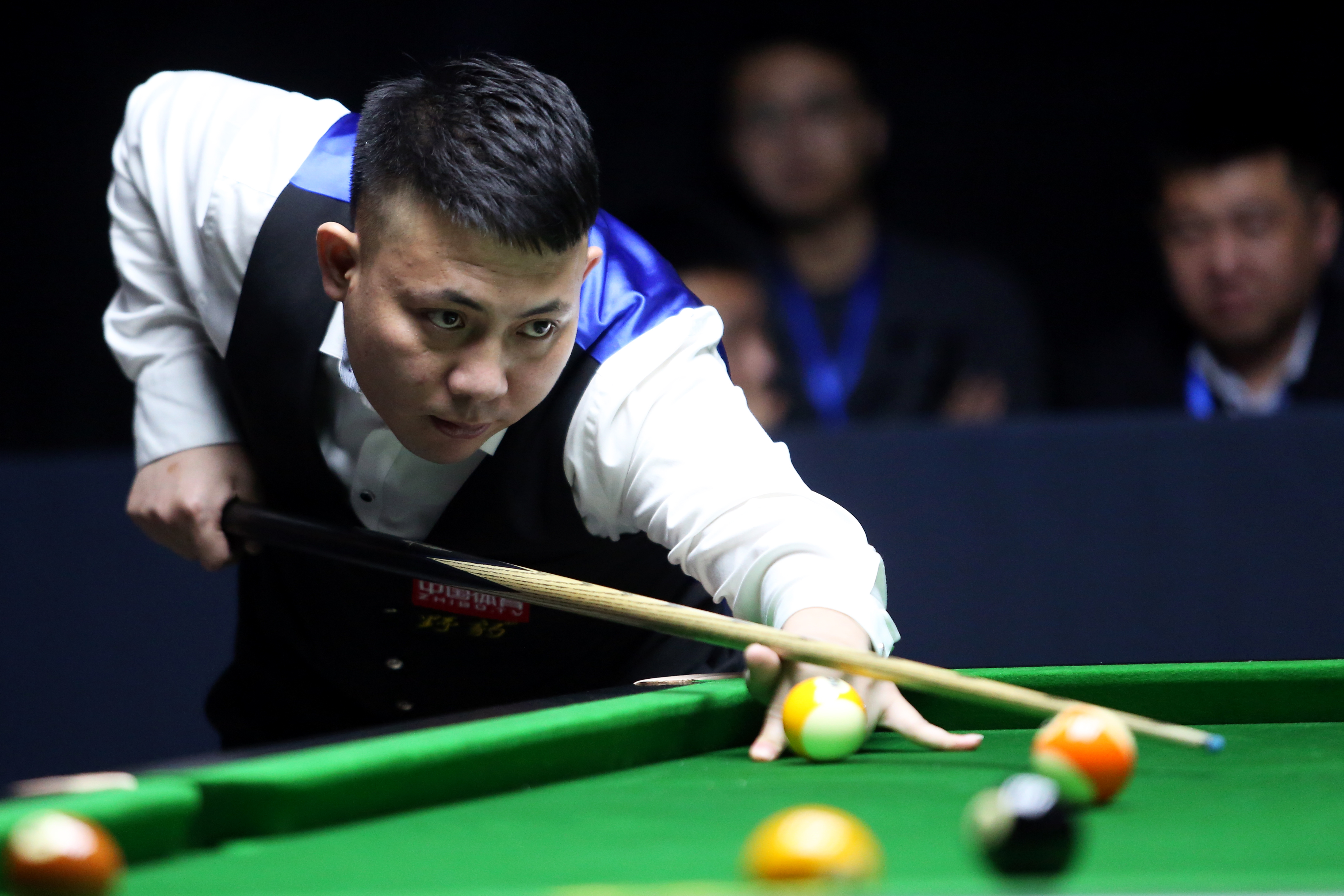 的风格著称 的风格著称