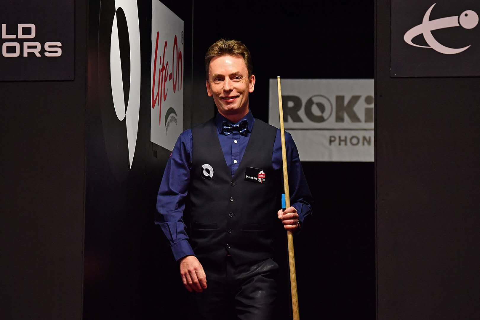 是否更接近 是否更接近